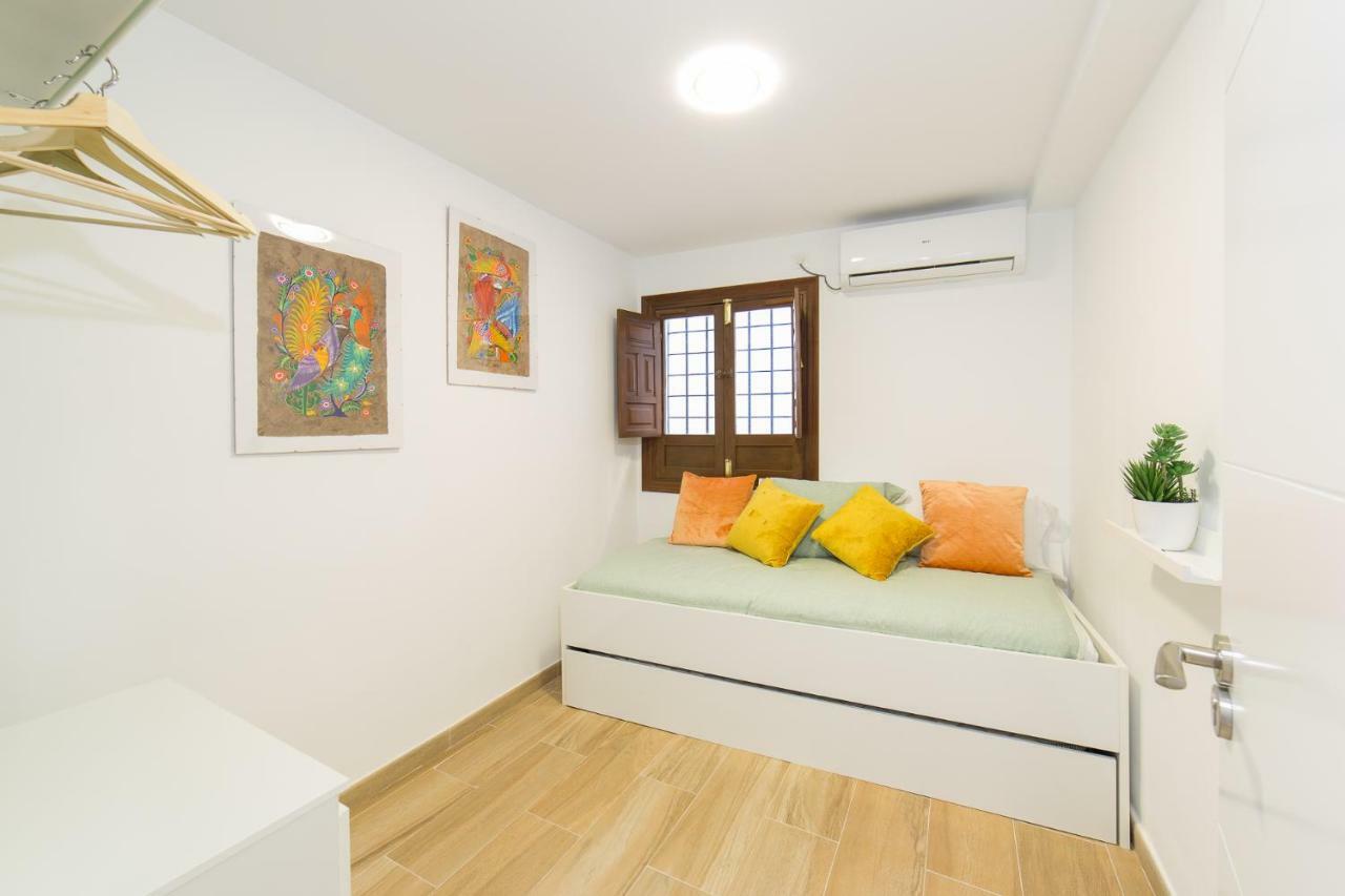 קורדובה Apartamentos Deanes 5 מראה חיצוני תמונה